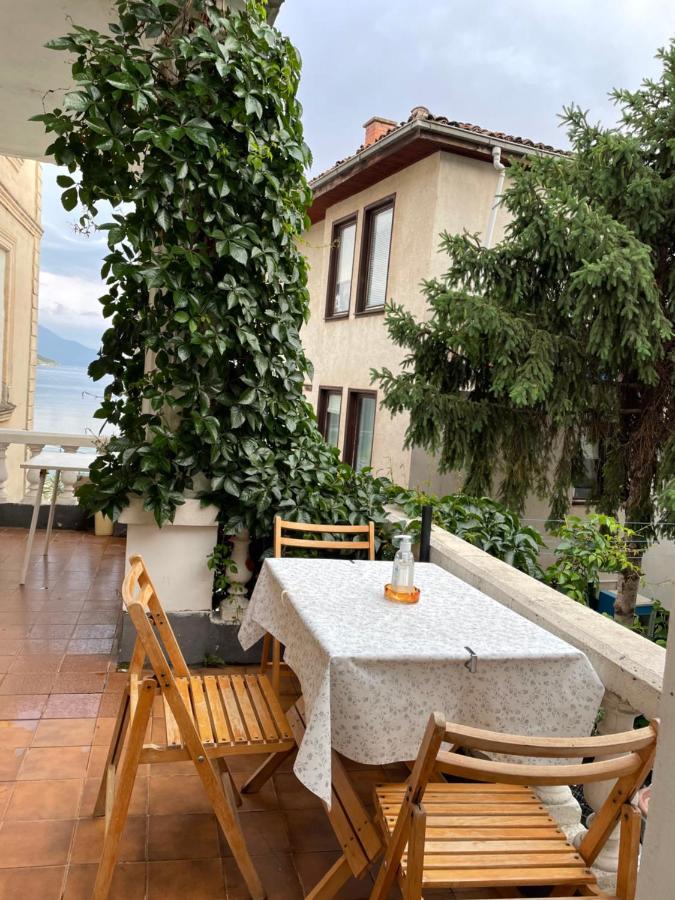 Savin Apartment Ohrid Esterno foto