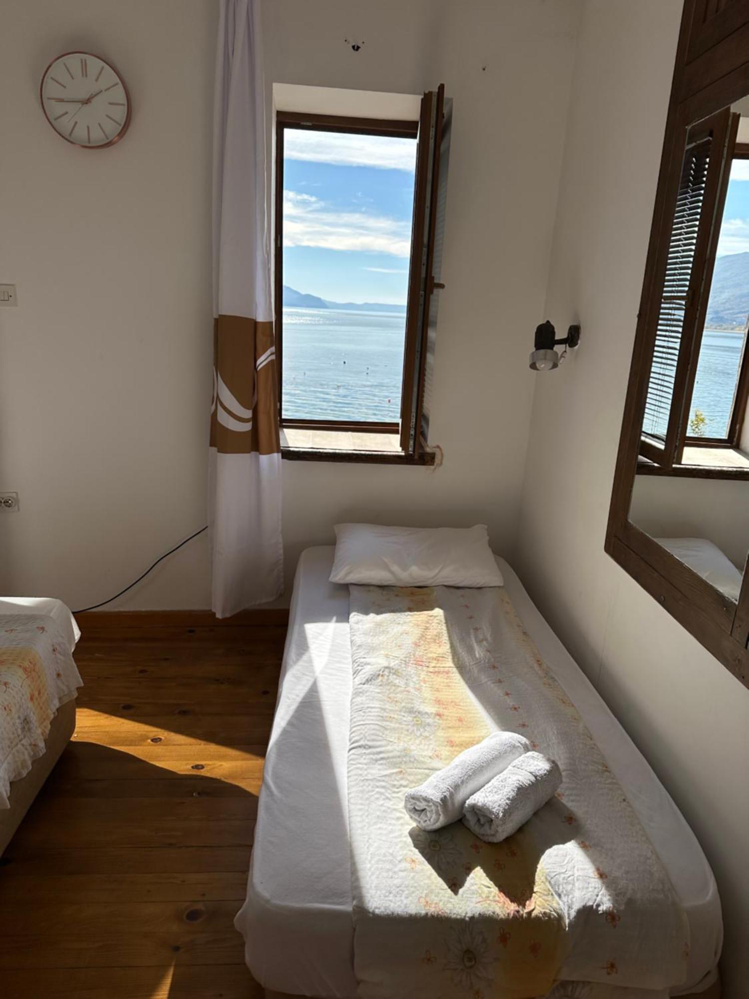 Savin Apartment Ohrid Esterno foto