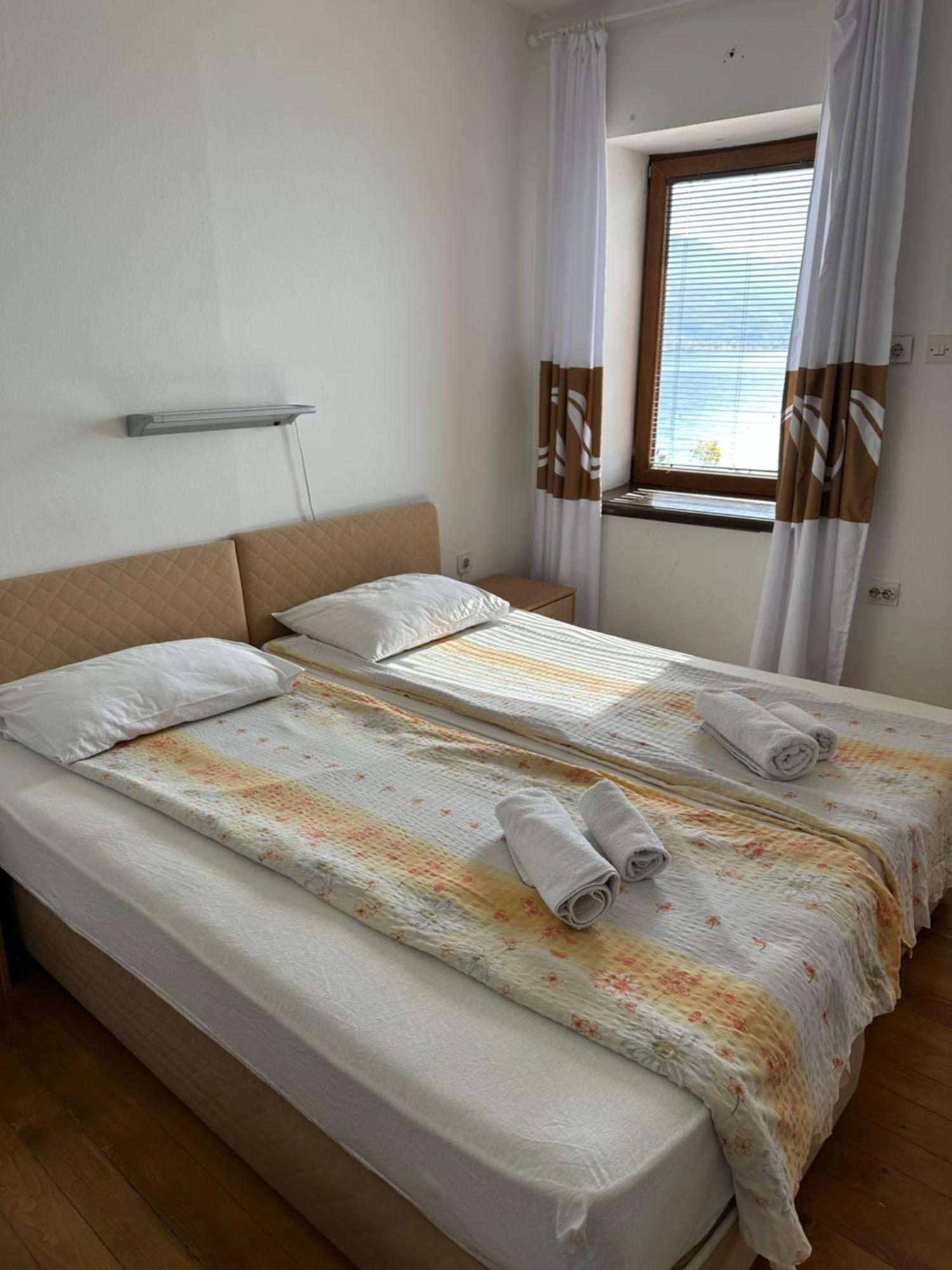 Savin Apartment Ohrid Esterno foto
